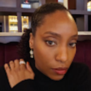 Meet your Posher, Tiffany